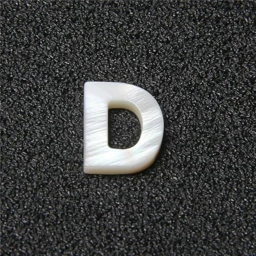 Weiße natürliche Muschelbuchstaben-Perlen, Perlmuttmuschel, 26 Großbuchstaben, gebohrte Muschel-Loseperlen zur Schmuckherstellung, D, 10 Stück von GJUYTD