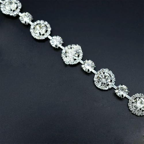 10 Yards Strassbesatz Quaste Kette Blumenform Diamant Kristall Kleidung Tasche Hut DIY Hochzeit Strass Band Dekoration-runde Form 10 Yards Strassbesatz Quaste Kette Blumenform Diamant Kristall Kleidung Tasche Hut DIY Hochzeit Strass Band Dekoration-runde Form von GJUYTI