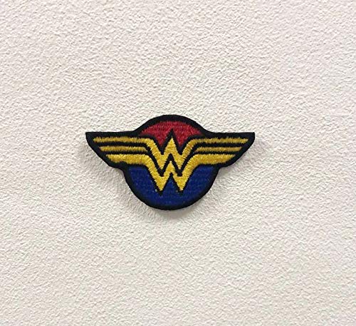 Wonder Woman Art Badge Clothes Iron on Sew on Embroidered Patch Applikation von GK
