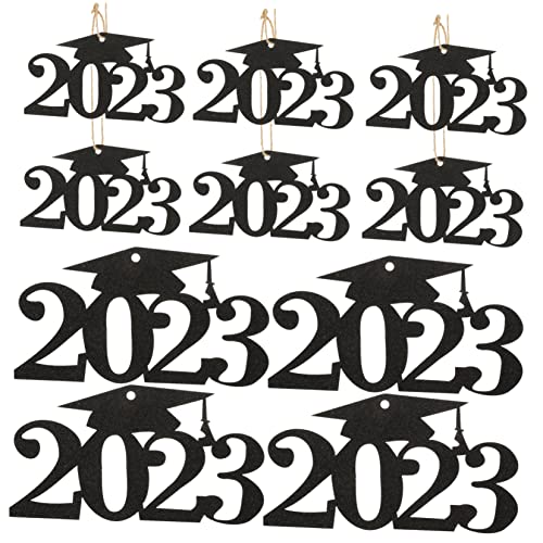 GLEAVI 30 Stück 2023 Abschlussgeschenkschilder Dekorationen Abschluss-Tag-Flaschendekor 18. Graduierungsbevorzugungs-Tags Requisite für die Abschlussfeier Papier Black von GLEAVI