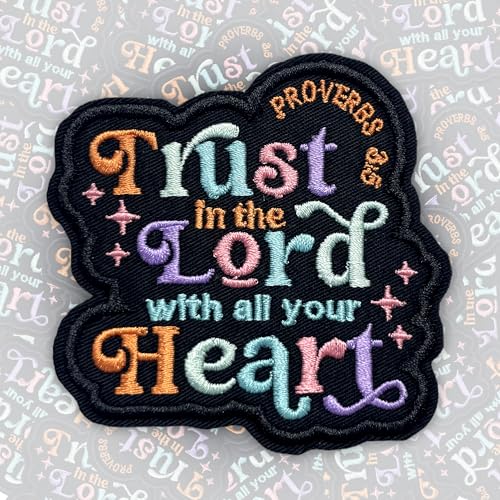 Aufnäher mit Aufschrift "Trust in The Lord with All Your Heart", 7,6 cm, Kreuz, Christian, Jesus, Bibelvers, zum Aufbügeln oder Aufnähen, Stickerei, Stoffapplikation für Trucker, Hüte, Kleidung Aufnäher mit Aufschrift "Trust in The Lord with All Your Heart", 7,6 cm, Kreuz, Christian, Jesus, Bibelvers, zum Aufbügeln oder Aufnähen, Stickerei, Stoffapplikation für Trucker, Hüte, Kleidung von GNAART