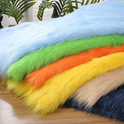 GQZJY Langfloriger Kunstpelzstoff Flauschiger Plüschstoff Bastelmaterial für Kostüme Mode Teppiche Requisiten Hintergründe Nähen Basteln Dekorationen, 170 x 50 cm(Color:White) von GQZJY