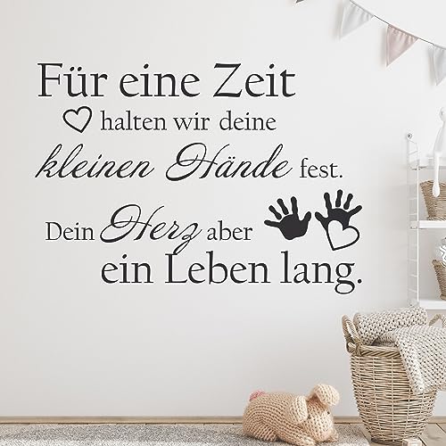 GRAZDesign Wandtattoo Kinderzimmer Mädchen und Jungen | Babyzimmer Spruch - Geschenk zur Geburt - Spruch Für eine Zeit halten wir Deine kleinen Hände, 57x40cm, 070 schwarz von GRAZDesign