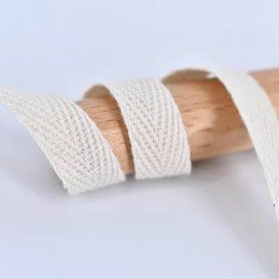45,7 m Fischgrätenband, 100% Baumwollband, hochfestes Gürteltaschen-Etikettenband, Nähband, Schrägband, DIY-Bastelzubehör, Beige, 3 cm 45,7 m Fischgrätenband, 100% Baumwollband, hochfestes Gürteltaschen-Etikettenband, Nähband, Schrägband, DIY-Bastelzubehör, Beige, 3 cm von GTYFRD