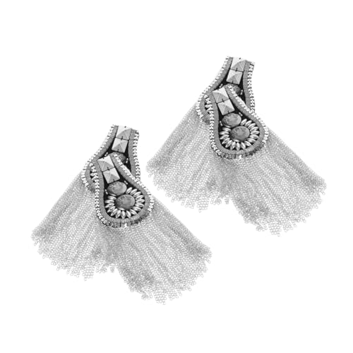 Gadpiparty 4 Stück Teiliges Punk Schulterepauletten Silber mit Fransen und Nieten Vielseitige Retro Schulterbroschen für Kostüme DIY Modeaccessoires Einfach Anzubringen für Bühne und Alltag von Gadpiparty