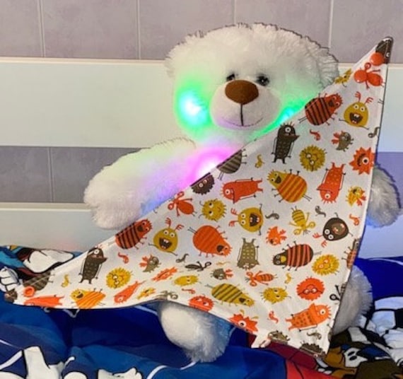 Baby-Bandana-Lätzchen Aus Wabenfrottee - Monster Handgefertigt Baby-Bandana-Lätzchen Aus Wabenfrottee - Monster Handgefertigt von Gaetan89