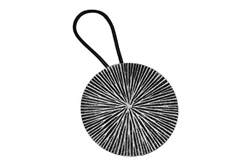 GARDINIA Raffband Kreis mit Magnet, Dekorieren und Raffen von Stoffen und Vorhängen, Außenmaß Ø 7,5 cm, Metall, Silber-Antik GARDINIA Raffband Kreis mit Magnet, Dekorieren und Raffen von Stoffen und Vorhängen, Außenmaß Ø 7,5 cm, Metall, Silber-Antik von Gardinia