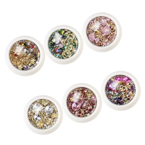 Gatuida 6 Sätze Strasssteine Nageldekorationen Nail Art Zubehör für DIY Maniküre Frauen Gemischte Designs Langlebig Leicht Natürliche Künstliche Nägel Gatuida 6 Sätze Strasssteine Nageldekorationen Nail Art Zubehör für DIY Maniküre Frauen Gemischte Designs Langlebig Leicht Natürliche Künstliche Nägel von Gatuida