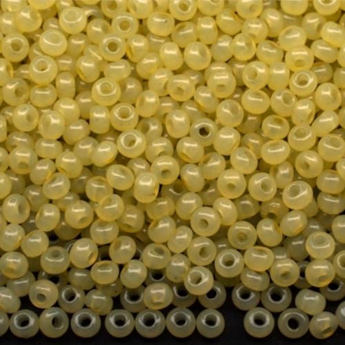 10/0 02251 Tschechische Glasperlen Rocailles Yellow Alabaster - Solgel gefärbt Verpackung 2250 Stück Gewicht 25 Gramm Perlen Größe 2,3 mm Zum Perlensticken und Herstellen von Schmuck 10/0 02251 Tschechische Glasperlen Rocailles Yellow Alabaster - Solgel gefärbt Verpackung 2250 Stück Gewicht 25 Gramm Perlen Größe 2,3 mm Zum Perlensticken und Herstellen von Schmuck von Generic