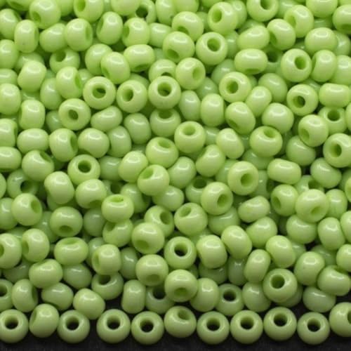 10/0 03654 Tschechische Glas-Rocailles Rocailles Grüne Kreide Verpackung 900 Stück Gewicht 10 Gramm Perlen Größe 2,3 mm Zum Perlensticken und Herstellen von Schmuck von Generic