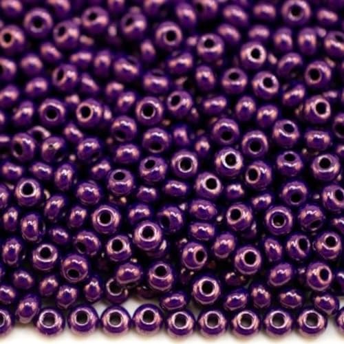 10/0 33062 Tschechische Glas-Rocailles Rocailles Opak Lila - Farbe glänzend Verpackung 4500 Stück Gewicht 50 g Perlengröße 2,3 mm Zum Perlensticken und Herstellen von Schmuck von Generic