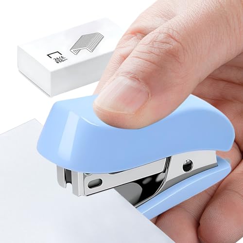 Desktop Heftler - Hefter mit Heftklammern, eingebaute Grundnahrungsmittel -Entferner Mini -Stapler | Tool für das Booklet Paper Binding für Lehrerversorgungen für Studio Offiice Desktop Desktop Heftler - Hefter mit Heftklammern, eingebaute Grundnahrungsmittel -Entferner Mini -Stapler | Tool für das Booklet Paper Binding für Lehrerversorgungen für Studio Offiice Desktop von Generic