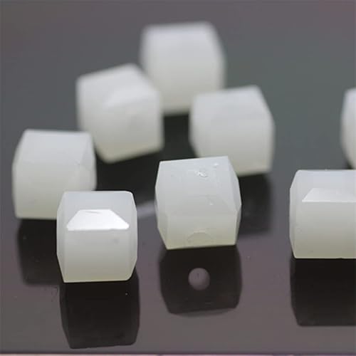 Glasperlen für Schmuckherstellung, facettierte, quadratische Form, Kristall-Abstandshalter, Sortiment für Armband, Halskette, DIY lose Perlen, 190 Stück, 8 mm, massives Weiß Glasperlen für Schmuckherstellung, facettierte, quadratische Form, Kristall-Abstandshalter, Sortiment für Armband, Halskette, DIY lose Perlen, 190 Stück, 8 mm, massives Weiß von Generic
