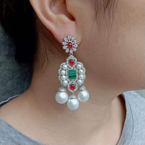 Zuchtperle Weiß Cz Pave Vergoldet Mode Ohrstecker Statement Ohrring Zuchtperle Weiß Cz Pave Vergoldet Mode Ohrstecker Statement Ohrring von Generic