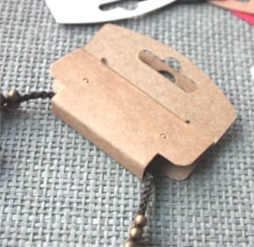 Schmucketiketten, faltbar, aus Kraftpapier, 6 x 10 cm, 200 Stück, zusammenklappbar, für Schmuck, mit Löchern zum Aufhängen von Halsketten, Ketten und Ohrringen (A521026) von Genérico