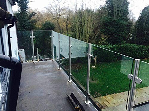 12 mm gehärtete Sicherheitsglasplatten, polierte Kanten, abgerundete Ecken, 900 x 1000 mm, ideal für Geländer, Geländer und Decks, langlebiges Glas mit Stangen und Klemmen 12 mm gehärtete Sicherheitsglasplatten, polierte Kanten, abgerundete Ecken, 900 x 1000 mm, ideal für Geländer, Geländer und Decks, langlebiges Glas mit Stangen und Klemmen von Generisch