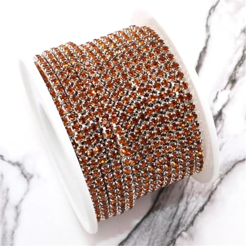 9,1 m Rolle Glaskristall-Strasssteine mit silberfarbener Basis, Cup-Kette zum Aufkleben von Kleidertaschen und Hochzeitskleid-Dekorationen 9,1 m Rolle Glaskristall-Strasssteine mit silberfarbener Basis, Cup-Kette zum Aufkleben von Kleidertaschen und Hochzeitskleid-Dekorationen von Generisch