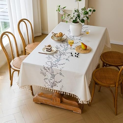 Abwischbare, bestickte Tischdecke, blaue Blumenblätter, waschbar, staubdicht, rechteckig, Tischdecke mit Quasten, perfekt für Mahlzeiten im Freien, Picknicks und Partys, 140 x 180 cm Abwischbare, bestickte Tischdecke, blaue Blumenblätter, waschbar, staubdicht, rechteckig, Tischdecke mit Quasten, perfekt für Mahlzeiten im Freien, Picknicks und Partys, 140 x 180 cm von Generisch