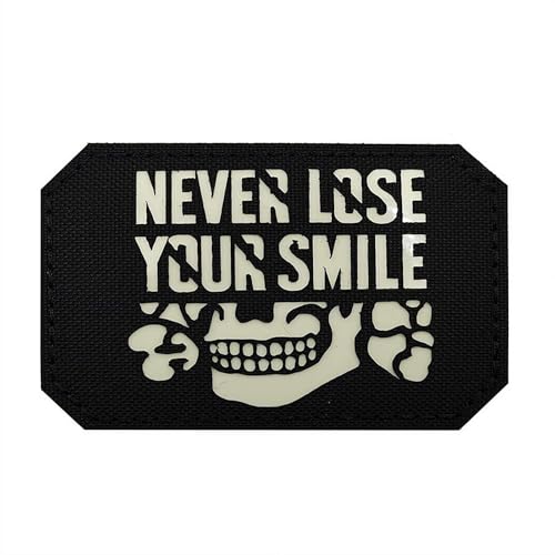 Bestickter Aufnäher mit Piratenmotiv, taktisch reflektierend, mit Haken und Schlaufe, Verlieren Sie nie Ihr Lächeln, Piraten-Patches, schrecklicher Totenkopf-Patch für Kleidung, Rucksack, Hut (Stil 2) Bestickter Aufnäher mit Piratenmotiv, taktisch reflektierend, mit Haken und Schlaufe, Verlieren Sie nie Ihr Lächeln, Piraten-Patches, schrecklicher Totenkopf-Patch für Kleidung, Rucksack, Hut (Stil 2) von Generisch
