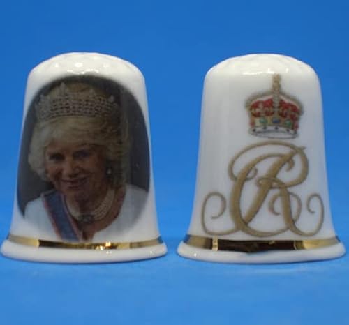 Birchcroft Porzellan-Fingerhut zum Sammeln, Königin Consort Royal Cypher 2022 Birchcroft Porzellan-Fingerhut zum Sammeln, Königin Consort Royal Cypher 2022 von Generisch