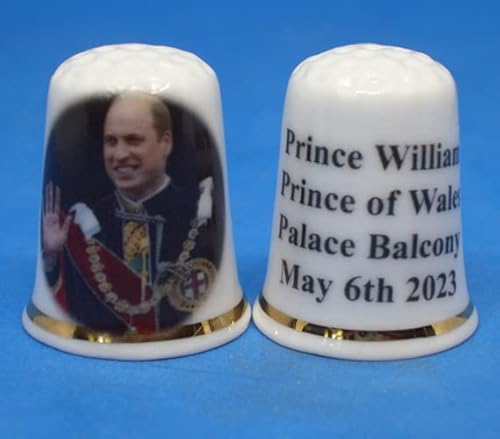 Birchcroft Porzellan-Fingerhut zum Sammeln – Prinz von Wales, Krönung, Balkon 2023, Kuppelbox Birchcroft Porzellan-Fingerhut zum Sammeln – Prinz von Wales, Krönung, Balkon 2023, Kuppelbox von Generisch