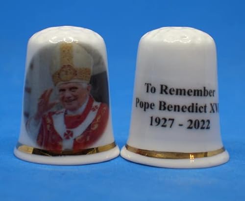 Birchcroft Porzellan-Fingerhut zum Sammeln – To Remember Papst Benedikt – Kuppelbox Birchcroft Porzellan-Fingerhut zum Sammeln – To Remember Papst Benedikt – Kuppelbox von Generisch