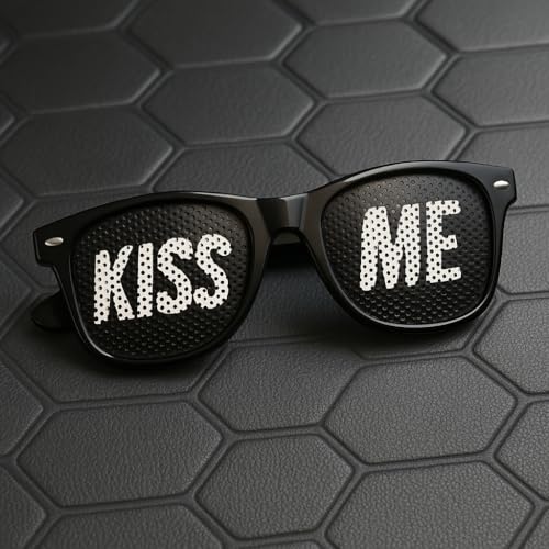 KISS ME Brille | Partybrille für Partys, Clubs, Malle und Karneval KISS ME Brille | Partybrille für Partys, Clubs, Malle und Karneval von Generisch