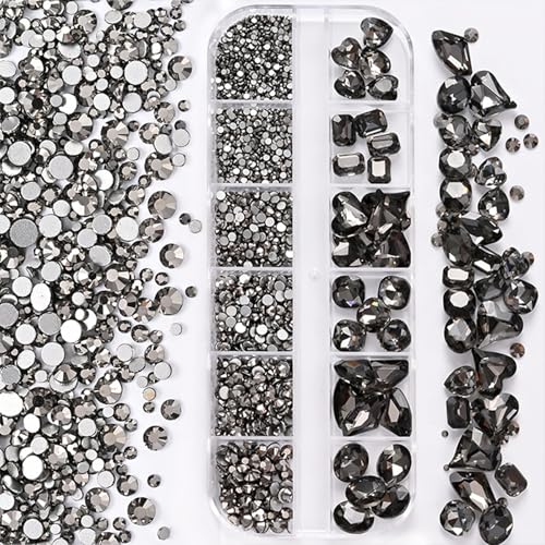 Nail Art Strass steine Kit 12 Gitter Bunte Fladenglas Kristall Edelsteine DIY Maniküre Dekor 3D facetten reicher Nagel diamant für Make-up, Nägel und Handwerk Nail Art Strass steine Kit 12 Gitter Bunte Fladenglas Kristall Edelsteine DIY Maniküre Dekor 3D facetten reicher Nagel diamant für Make-up, Nägel und Handwerk von Generisch