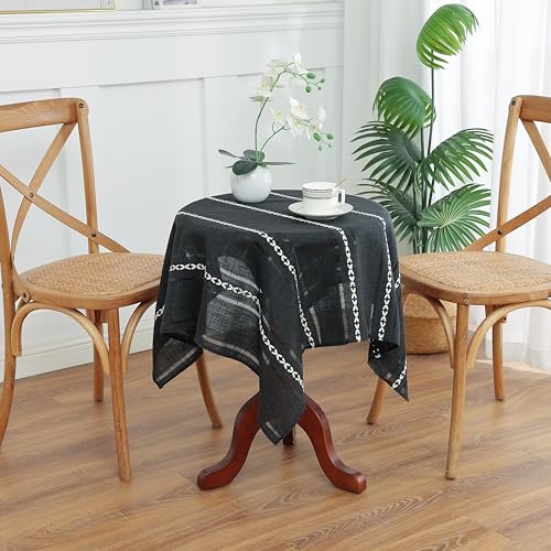 Gernaice Boho-Tischdecke, gestreift, klein, quadratisch, Premium-Leinen-Mischgewebe mit Cutwork-Stickerei, staubdicht, waschbar, Tischdecke für Kaffee, Nachttisch, Sofa, Beistelltische (schwarz) von Gernaice