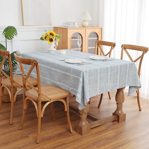 Gernaice Rechteckige Tischdecke im Boho-Stil, Leinenstoff, mit Ausschnitten, Stickerei, staubdicht, Dekoration für Esszimmer, Küche, Zuhause, Party, rechteckiger Tisch, Blau, 137,2 x 91,4 cm Gernaice Rechteckige Tischdecke im Boho-Stil, Leinenstoff, mit Ausschnitten, Stickerei, staubdicht, Dekoration für Esszimmer, Küche, Zuhause, Party, rechteckiger Tisch, Blau, 137,2 x 91,4 cm von Gernaice