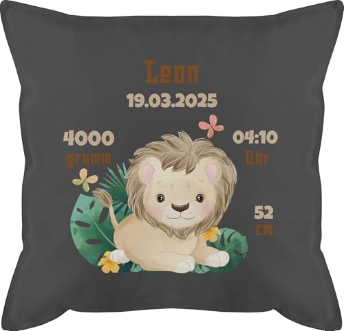 Kissen 50x50 - Zur Geburt - Geburtsgeschenk Löwe Datum Gewicht Uhrzeit Größe - 50 x 50 cm - Grau - Junge geburtskissen personalisierte Baby und Zeit männerkissen babykissen für Neugeborene Kissen 50x50 - Zur Geburt - Geburtsgeschenk Löwe Datum Gewicht Uhrzeit Größe - 50 x 50 cm - Grau - Junge geburtskissen personalisierte Baby und Zeit männerkissen babykissen für Neugeborene von Geschenk mit Namen personalisiert by Shirtracer