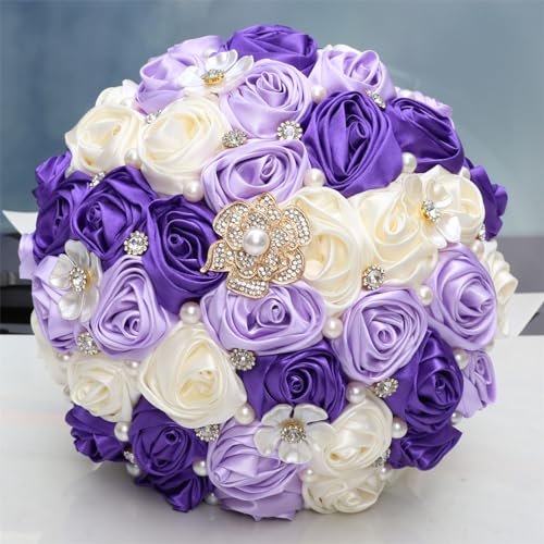 Gkvszy Brautstrauß mit Strass-Brosche Perle Rose Blumenstrauß für Braut Brautjungfer Hochzeit Quinceanera Lila Hellviolett und Elfenbein 22,1 cm Gkvszy Brautstrauß mit Strass-Brosche Perle Rose Blumenstrauß für Braut Brautjungfer Hochzeit Quinceanera Lila Hellviolett und Elfenbein 22,1 cm von Gkvszy