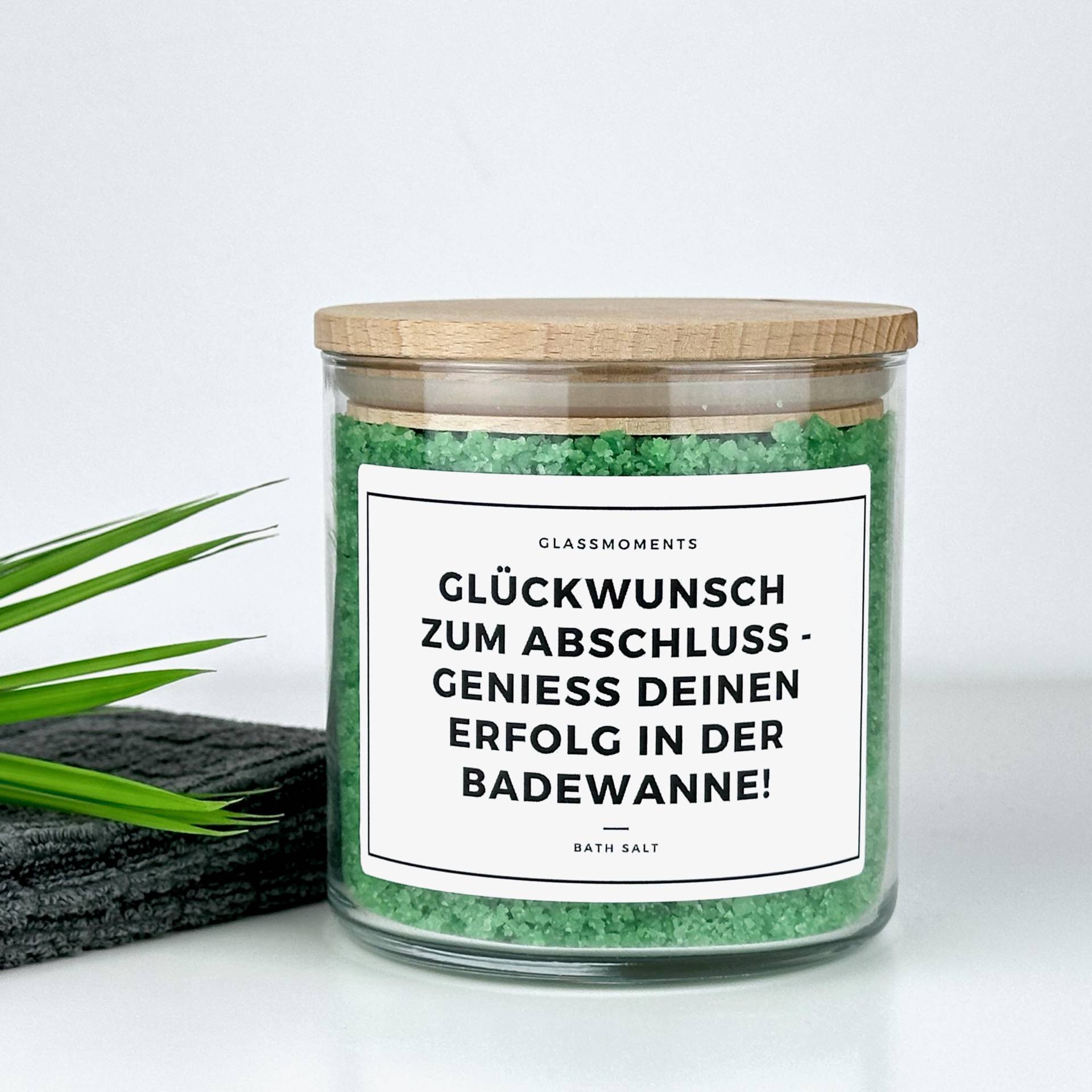 Badesalz Behälter Mit Spruch | Glas, Holzdeckel Geschenk Abschluss Studium Abitur Ausbildung Bachelor Freundin Freund Sohn Tochter Deko Badesalz Behälter Mit Spruch | Glas, Holzdeckel Geschenk Abschluss Studium Abitur Ausbildung Bachelor Freundin Freund Sohn Tochter Deko von GlassMomentsDE