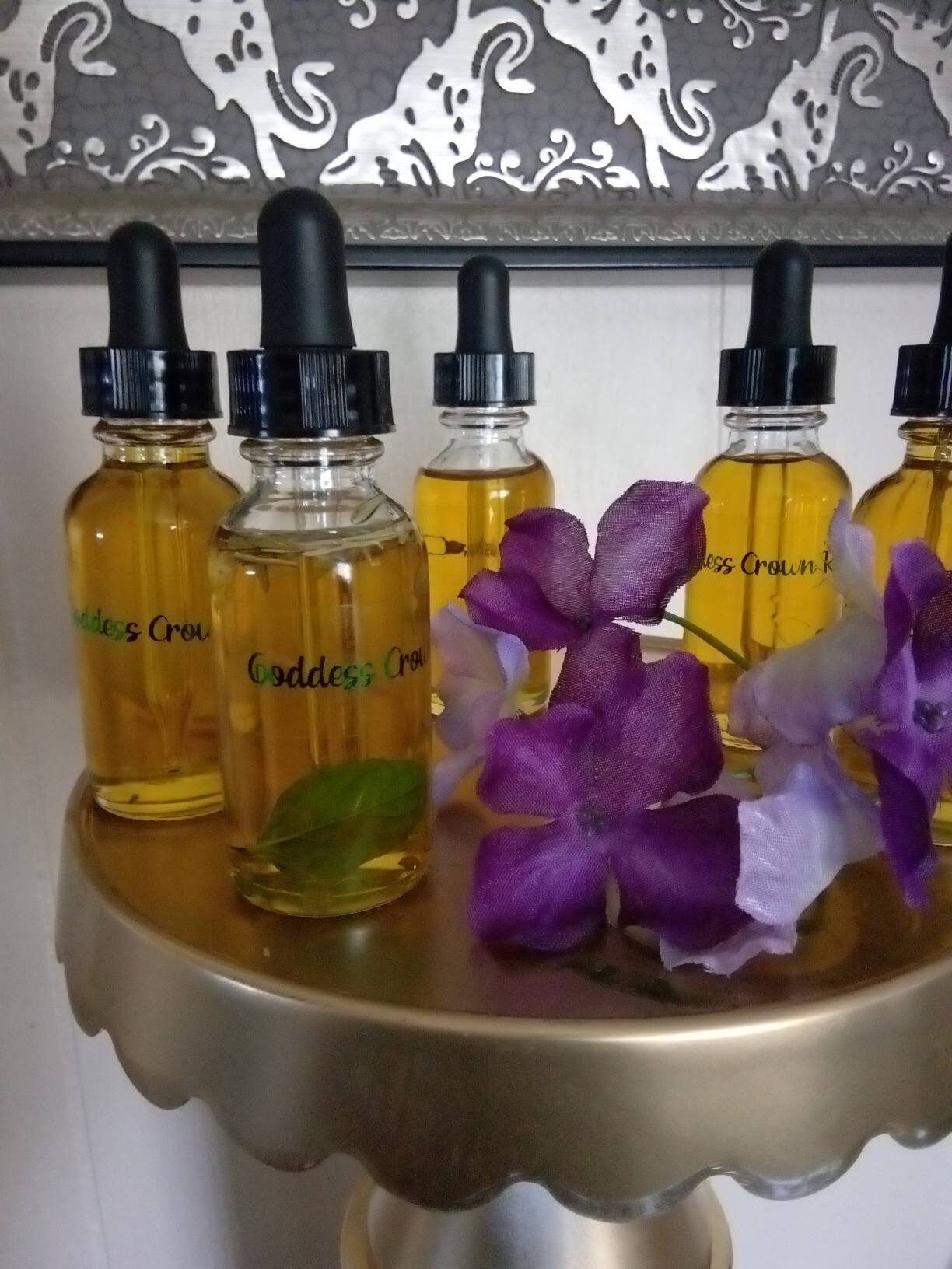 Krone Royal Bartöl Und Haarserum Krone Royal Bartöl Und Haarserum von GoddessMelanin