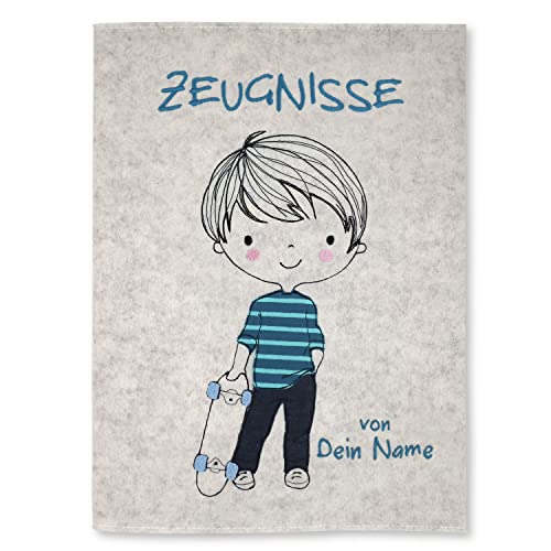 Goldi-Design Zeugnismappe Skateboarder weiß personalisiert mit Namen 100% Wollfilzumschlag und Sichtbuch DIN A4 mit 20 Hüllen Goldi-Design Zeugnismappe Skateboarder weiß personalisiert mit Namen 100% Wollfilzumschlag und Sichtbuch DIN A4 mit 20 Hüllen von Goldi-Design