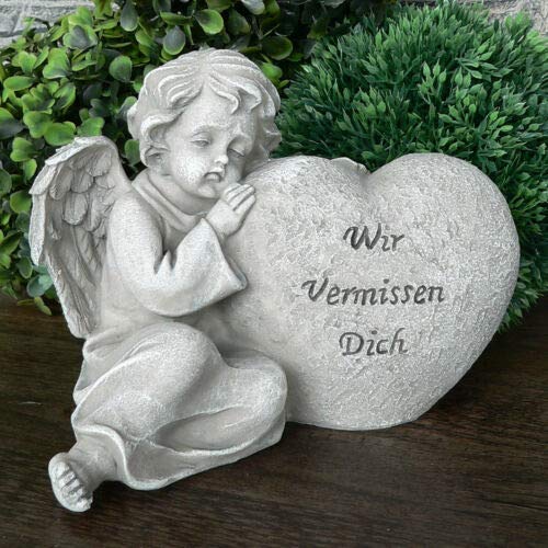 Grabengel neben Herz mit Spruch Wir Vermissen Dich anmutiger Grabschmuck Grabengel Trauerschmuck Trauerengel Grabfigur Trauerfigur Gedenkstein wetterfest Grabengel neben Herz mit Spruch Wir Vermissen Dich anmutiger Grabschmuck Grabengel Trauerschmuck Trauerengel Grabfigur Trauerfigur Gedenkstein wetterfest von Grabengel