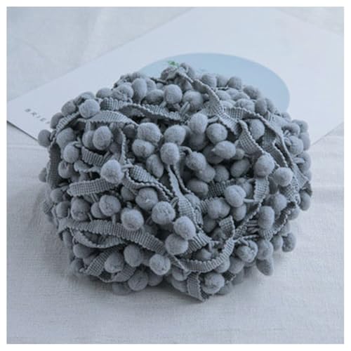 GreatRise Pompon-Borte Bunt Pom Poms Quaste Borte Spitzenband mit 1.2 cm Pompons Bommelborte Pomponband Quaste Trim Band für Basteln Nähen Kleidung Zuhause Dekorieren Hellgrau 3 Yard GreatRise Pompon-Borte Bunt Pom Poms Quaste Borte Spitzenband mit 1.2 cm Pompons Bommelborte Pomponband Quaste Trim Band für Basteln Nähen Kleidung Zuhause Dekorieren Hellgrau 3 Yard von GreatRise