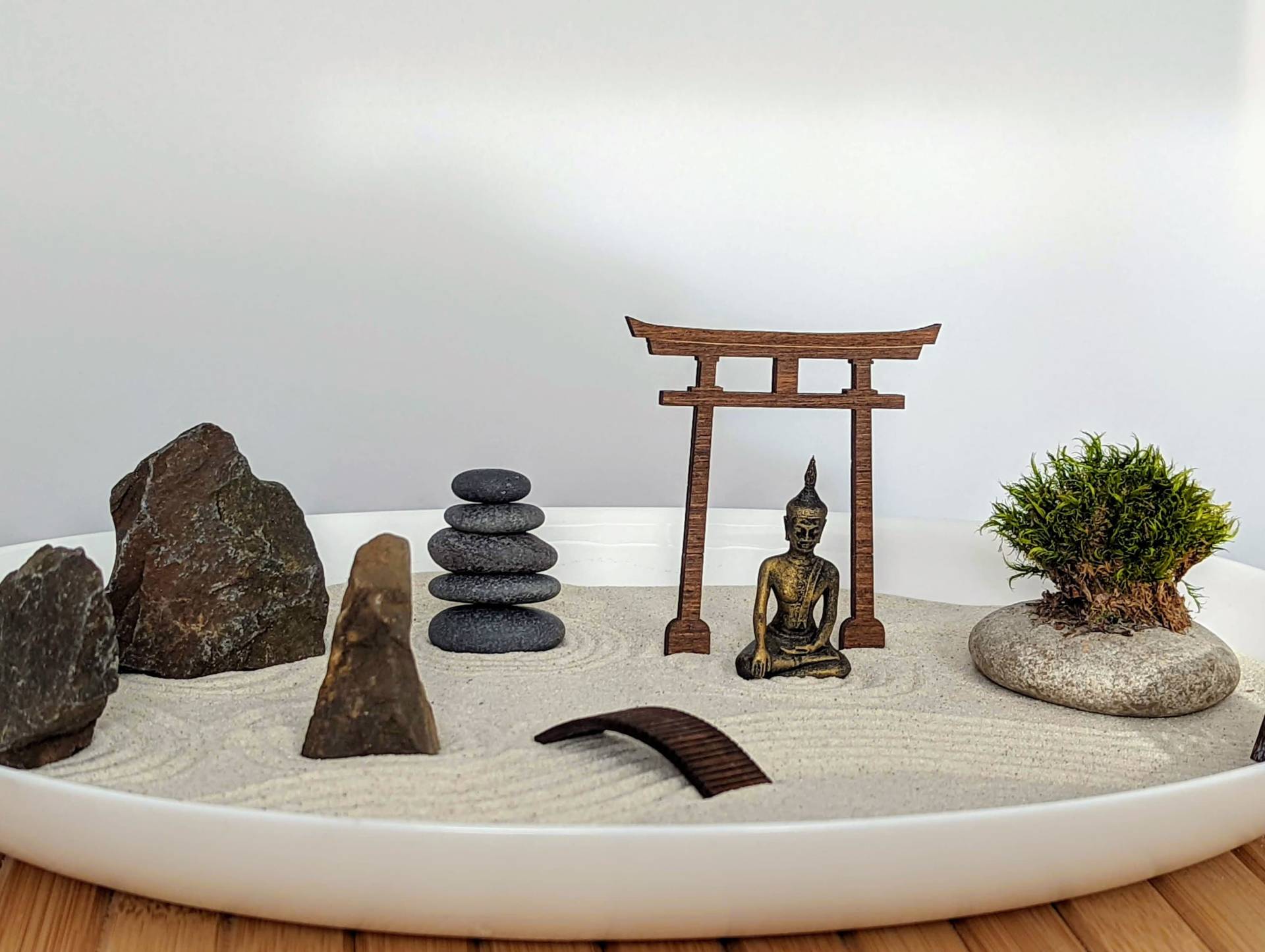 Großer Zen-Garten Aus Weißem Opalglas Mit Vielen Zen-Deko-Elementen Nachhaltig & Umweltfreundlich Großer Zen-Garten Aus Weißem Opalglas Mit Vielen Zen-Deko-Elementen Nachhaltig & Umweltfreundlich von GreenUpDeco
