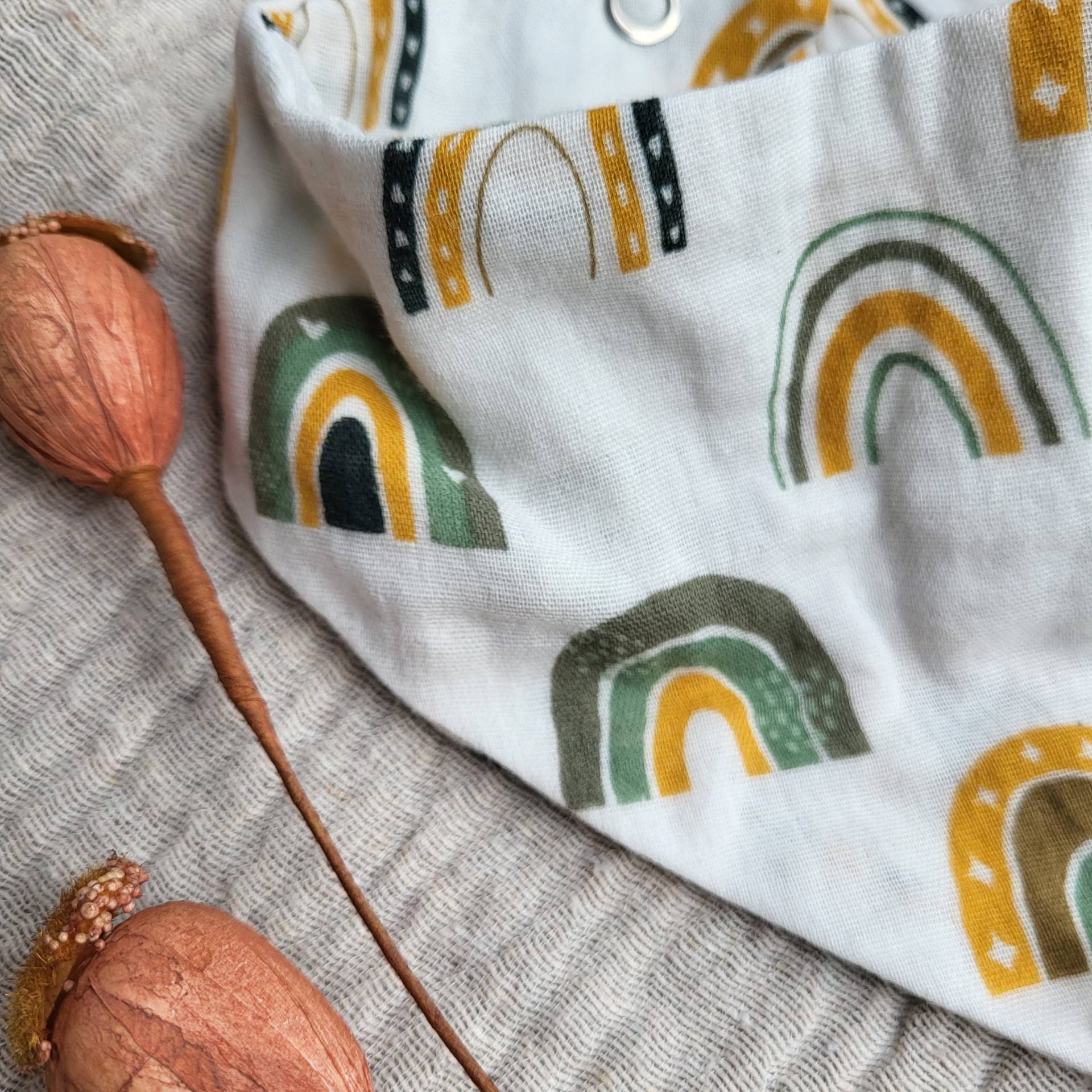 Babyhalstuch, Dreieckstuch Rainbow, Musselintuch Baby, Sabberlatz, Halstuch Kind Babyhalstuch, Dreieckstuch Rainbow, Musselintuch Baby, Sabberlatz, Halstuch Kind von GrowlikethisShop