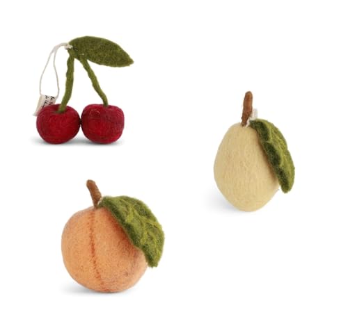 Handgemacht & Fairtrade-Zertifiziert | Gry & Sif | Stilvolles dänisches Design x Nepali Kunsthandwerker | Anhänger - Früchte aus Filz für Wohnzimmerdekoration | Kirsche, Zitrone, Pfirsich | 3er-Set Handgemacht & Fairtrade-Zertifiziert | Gry & Sif | Stilvolles dänisches Design x Nepali Kunsthandwerker | Anhänger - Früchte aus Filz für Wohnzimmerdekoration | Kirsche, Zitrone, Pfirsich | 3er-Set von Gry & Sif