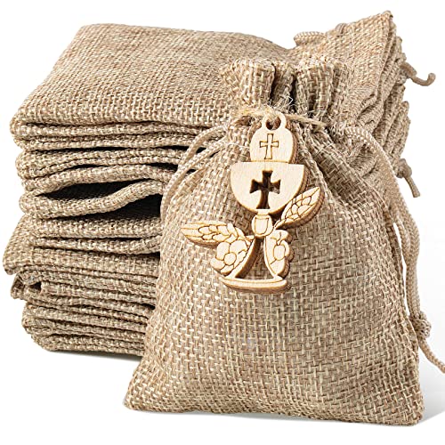 Gudotra 24 Stück Konfektbeutel für Gastgeschenke Kommunion Konfirmation Taufe Geburt Hochzeit 10 x 8 cm mit 24 Tau-Anhänger aus Holz und 10 m Juteschnur von Gudotra
