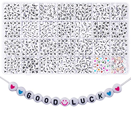 Gxadwzy 1400 Stück Buchstabenperlen 4x7mm Buchstaben A bis Z Herzperlen und Smiley Perlen Bunt für Armbänder Halsketten Schmuck von Gxadwzy