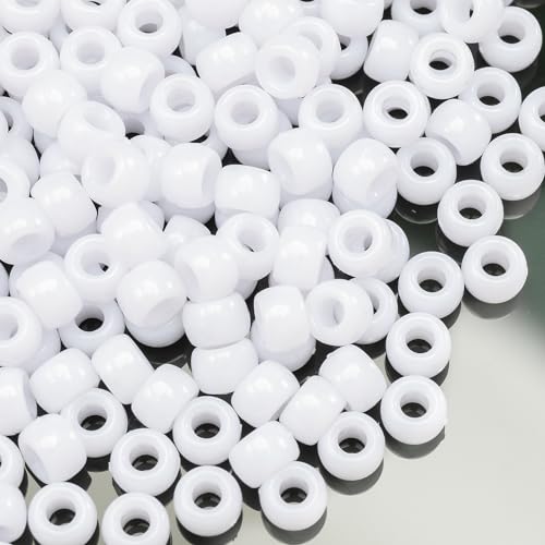 1000 Stück weiße Pony-Perlen aus Acryl, 6 x 9 mm, für Kunsthandwerk, Armbänder, Halsketten, Schmuckherstellung, Ohrringe, Haarflechten (weiß) von Gxueshan
