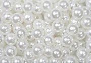 DECO - PERLEN Ø 14mm mit Euro-Lochung 2mm, VE= 35stk, Farbe: Weiß DECO - PERLEN Ø 14mm mit Euro-Lochung 2mm, VE= 35stk, Farbe: Weiß von H&R