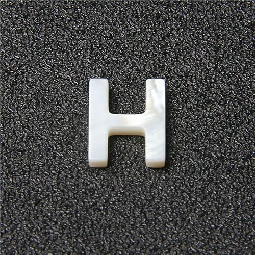 Natürlicher Buchstabe Perlmutt Muschel Perle 26 Großbuchstaben Weiß Gebohrt Muschel Schmuck Zubehör Für Armband Halskette DIY-H (9X12mm)-2 Stück von HDJSDB