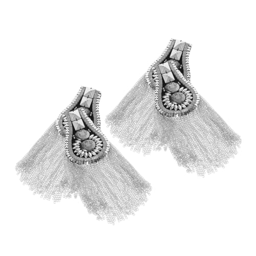 HEALSOPTHY 4 Stück Teiliges Punk Schulterepauletten Silber mit Quasten und Nieten Abnehmbare Ketten Schulterapplikationen für DIY Kleidung Kostüm Accessoires für Jacken und Blazer HEALSOPTHY 4 Stück Teiliges Punk Schulterepauletten Silber mit Quasten und Nieten Abnehmbare Ketten Schulterapplikationen für DIY Kleidung Kostüm Accessoires für Jacken und Blazer von HEALSOPTHY