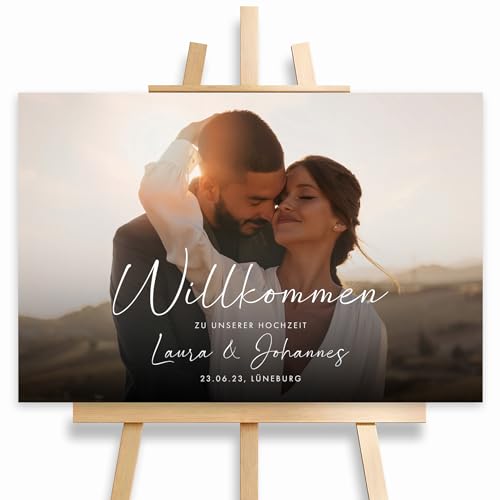 HEI Print Willkommensschild Hochzeit mit eignem Foto und Namen, personalisierte Hochzeitsdeko, Willkommen Schild im Querformat, mit Bild, 60x40 (Hartschaumplatte) von HEI Print