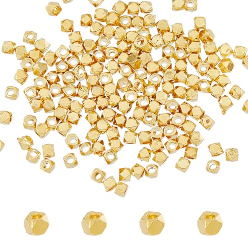 HOBBIESAY Ca150 Stück 2 mm 18K Vergoldete Würfel-Abstandsperlen Kleine Messing-Stopperperlen Eckenlose Metallperlen Lose Perlen 1 mm Loch Für DIY-Bastelbedarf Armbänder Halsketten Schmuckherstellung HOBBIESAY Ca150 Stück 2 mm 18K Vergoldete Würfel-Abstandsperlen Kleine Messing-Stopperperlen Eckenlose Metallperlen Lose Perlen 1 mm Loch Für DIY-Bastelbedarf Armbänder Halsketten Schmuckherstellung von HOBBIESAY