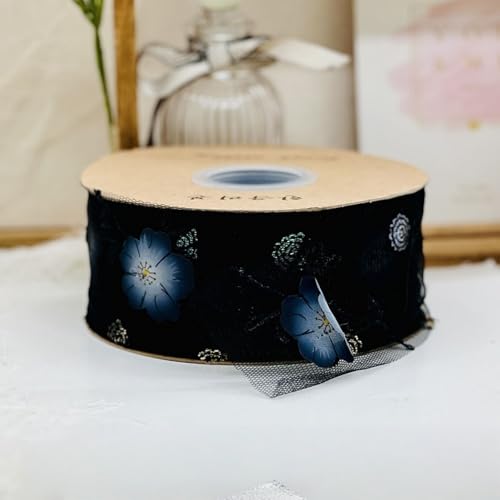 HSTWODE 1 Stück Stickereien-Satinband – 5,5/7cm breit, 1 Rolle 10 Yard (9m), weiche Vintage-gestickte Spitzenkante, Für Geschenkverpackung, Haarschmuck, DIY Handwerk (Schwarz, 7cm) von HSTWODE