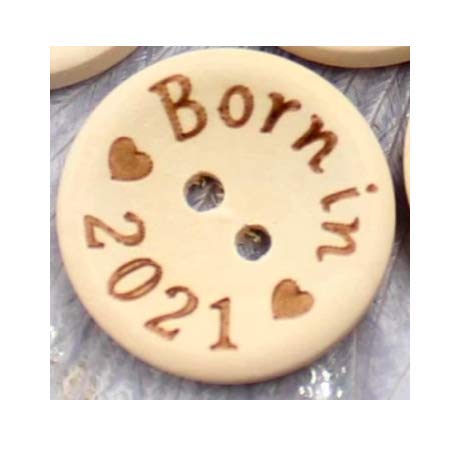15 Holz Knöpfe rund natur mit Aufdruck born 2021-20mm - 2 Löcher zum aufnähen annähen DIY Handarbeit Scrapbooking für Kinderkleidung Jacken Mützen Strampler 15 Holz Knöpfe rund natur mit Aufdruck born 2021-20mm - 2 Löcher zum aufnähen annähen DIY Handarbeit Scrapbooking für Kinderkleidung Jacken Mützen Strampler von Handarbeit-Lieblingsladen